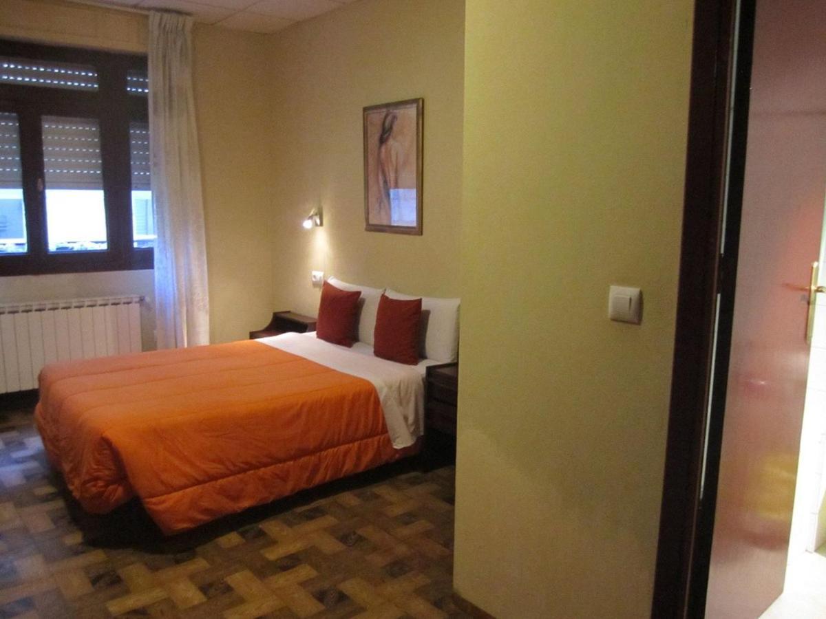 Hostal Real Comarca de Comarca de Vigo Buitenkant foto